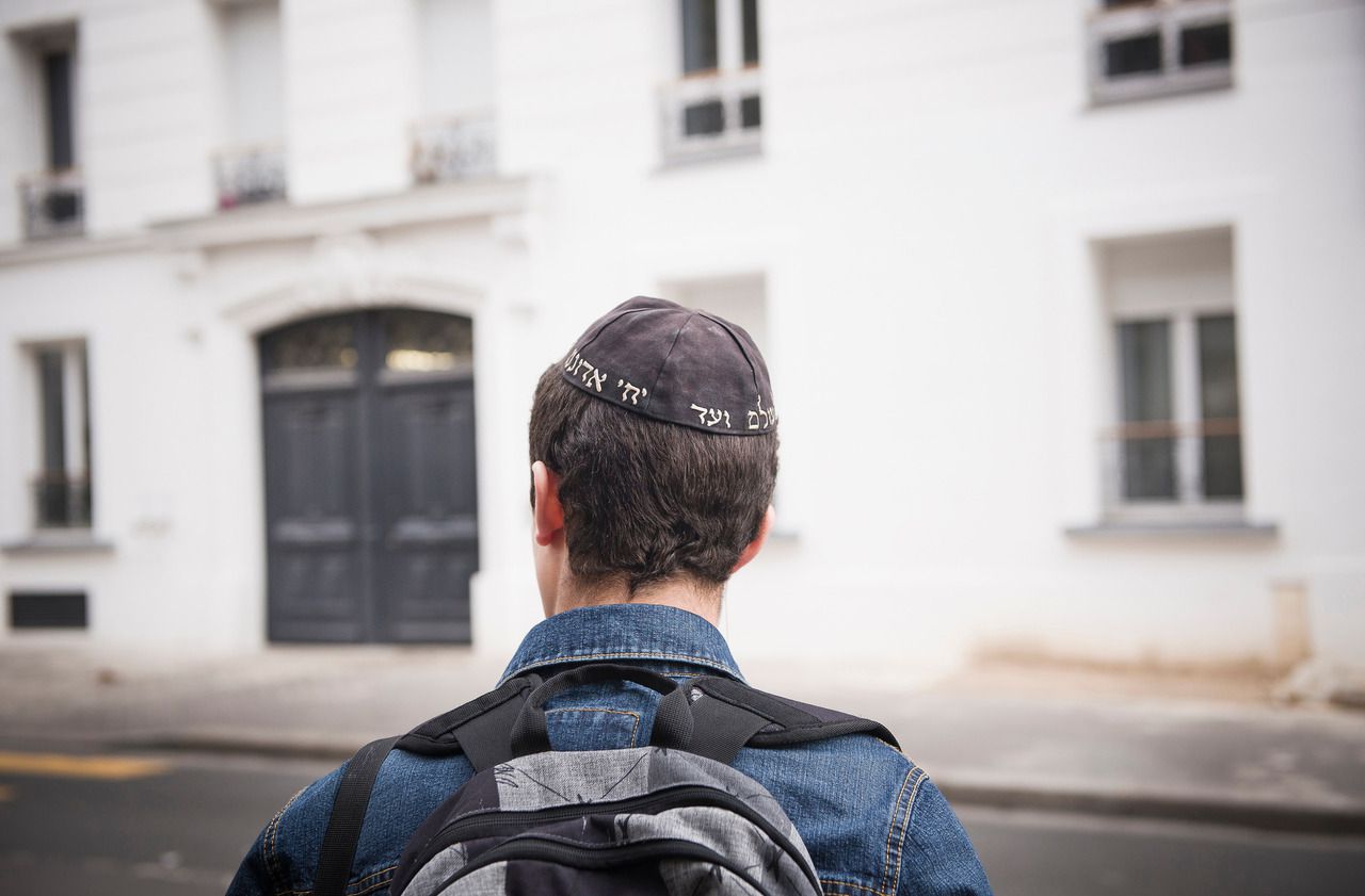 HABIB Dans certains quartiers de Paris, il est dangereux de se promener avec une kippa LDJ