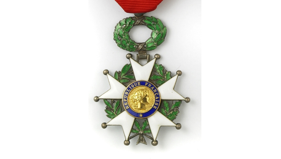 A Quoi Donne Droit La Legion D Honneur